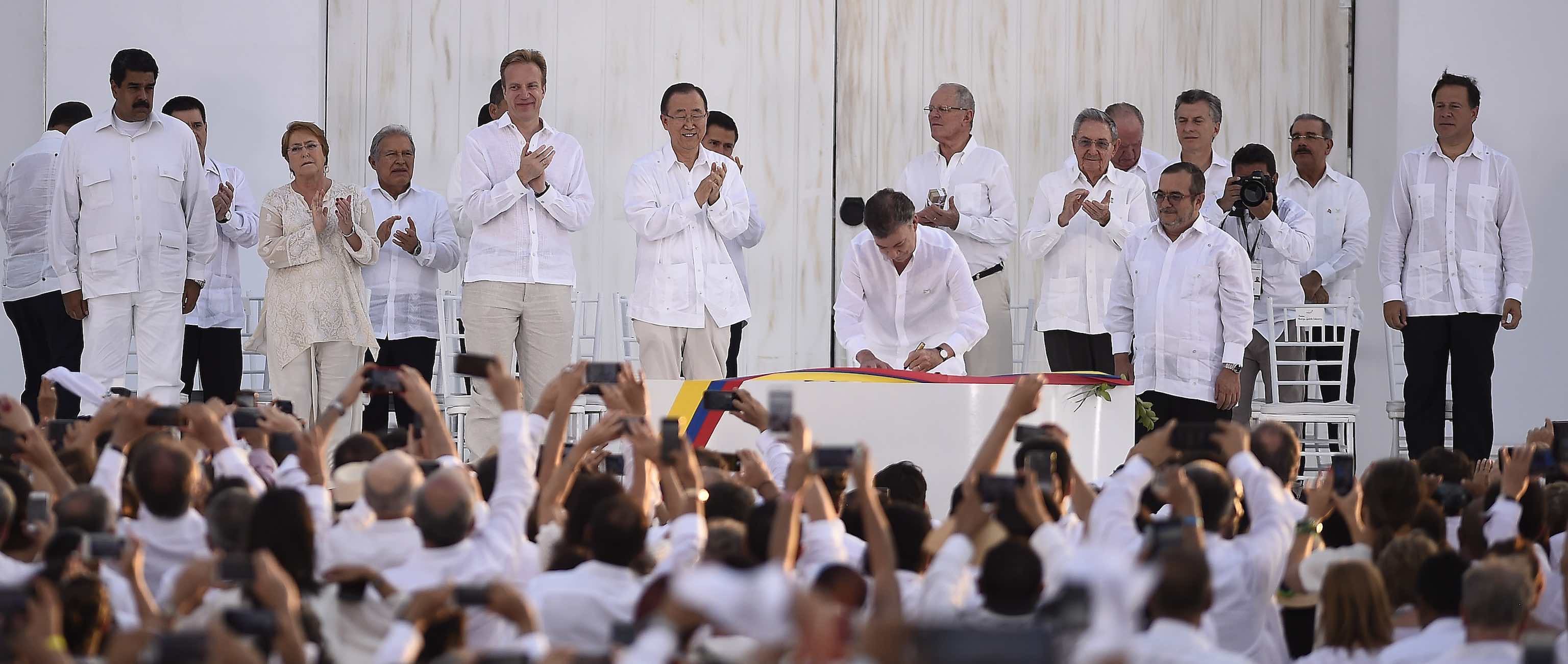 Colombia: Referendum Result Presents Opportunity for Dialogue
